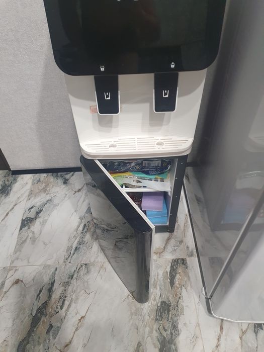 Продам Кулер для воды