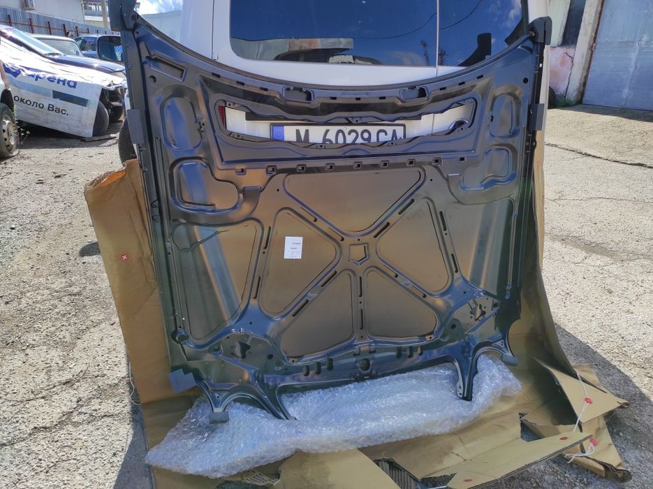 Нов Преден капак W210 E-Klasse