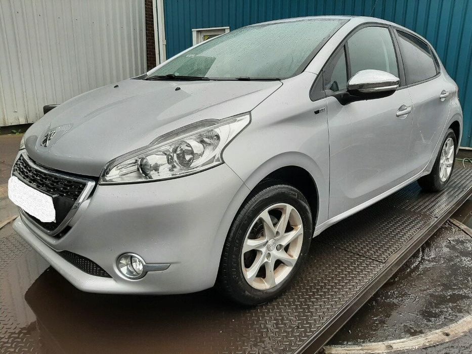 Parasolar Peugeot 208 (2012-2019) 2015