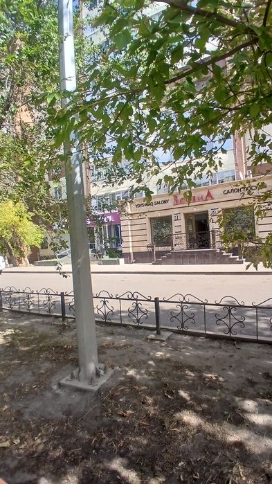 Бесплатно комнату женщине