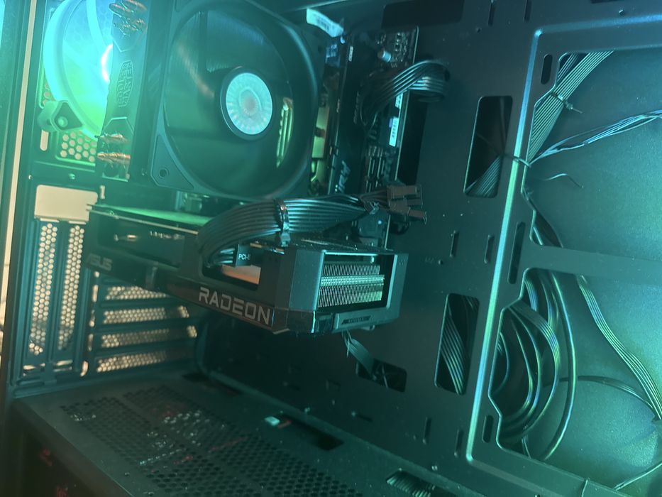 Vand PC GAMING Pachet Complet