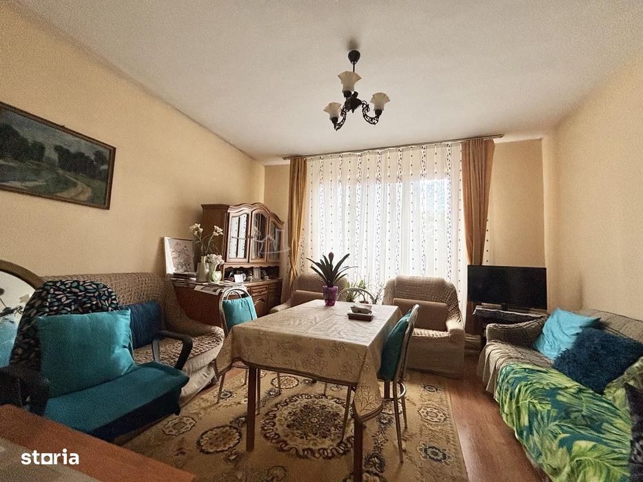 Casa cocheta pe un singur nivel, cu garaj si terasa – zona Cantemir