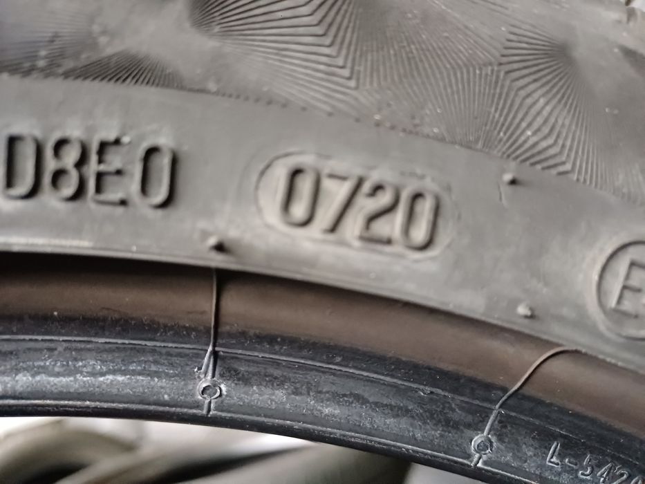 Гуми 205/45/16 Континентал