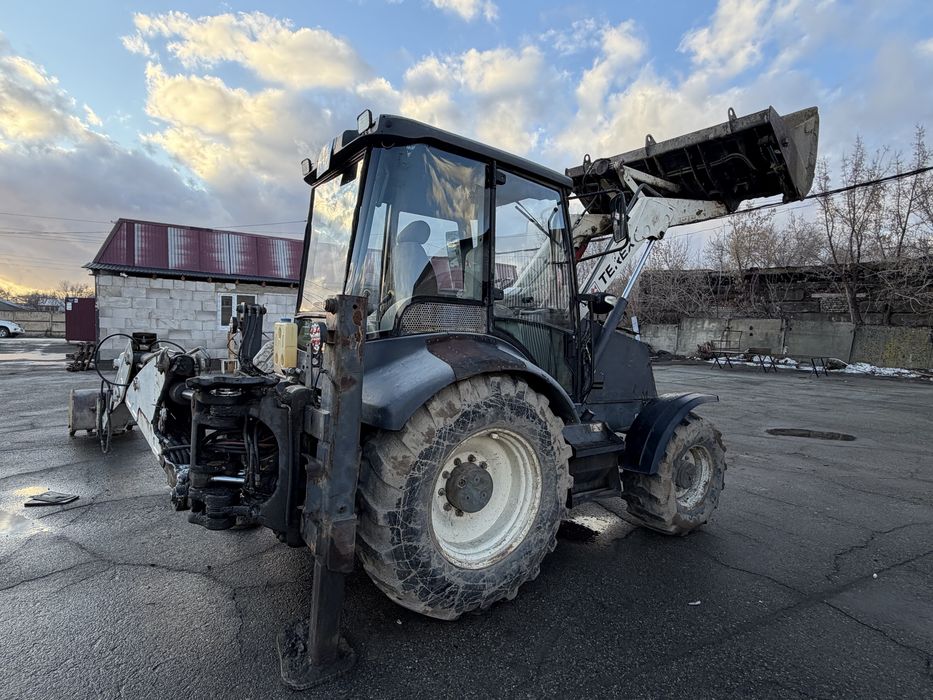 Продам 3в1 терекс 860 элит 2008г