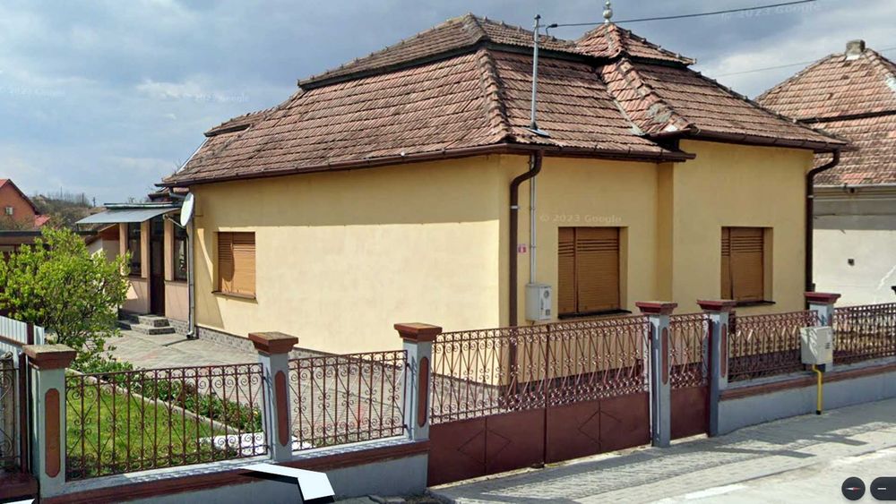 Casă locuibilă imediat – 4 camere + grădină mare, Ocna Mureș