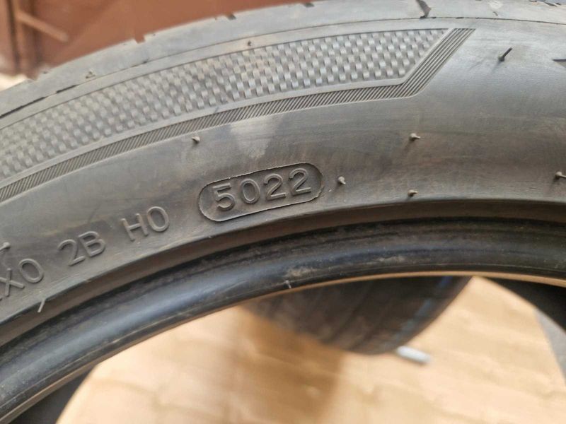 2 Hankook R19 225/45
летни гуми 
DOT5022