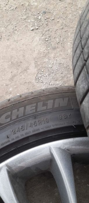 Jante BMW seria 7 , X3 X4 F25 F26 cu anvelope vara 245 45 19 si 275 40