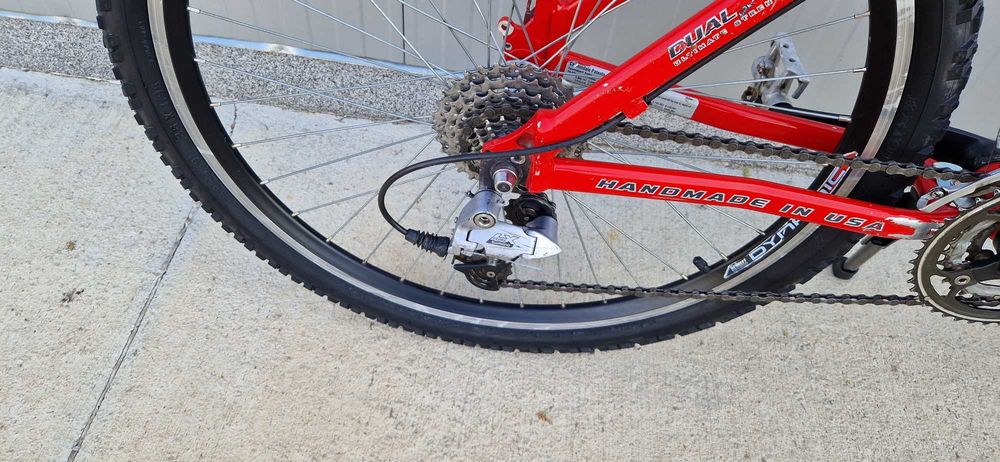 Алуминиев велосипед Canondale колело 26"