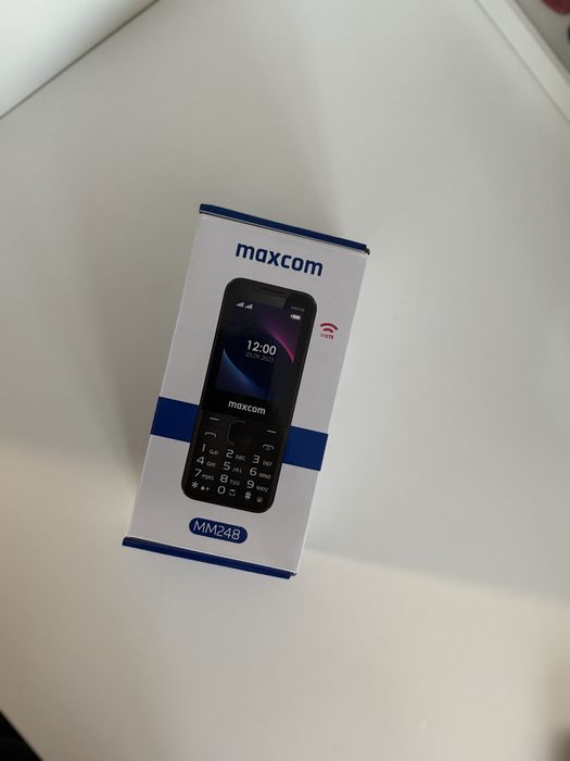 Telefon MAXCOM MM248