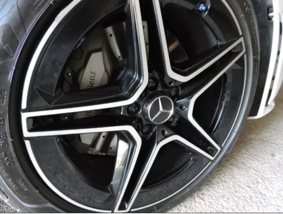 Capace-Jante-Mercedes-Model-AMG-Look-75mm-Negre-A-C-E-S-CLS-GLE-GLC-CLA-A-GLB-Class