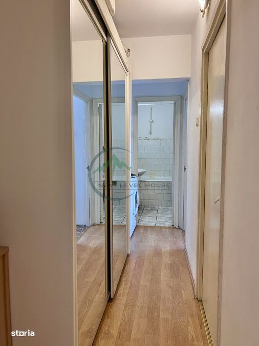 Apartament 3 camere, decomandat