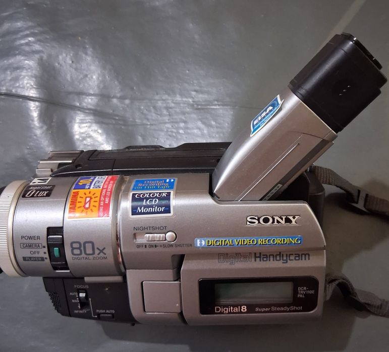 Vând camera video