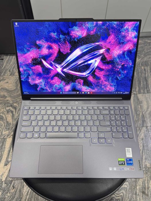 Laptop Gaming Lenovo Legion Intel i7, DDR5 16GB,SSD 512GB, RTX4070 8GB