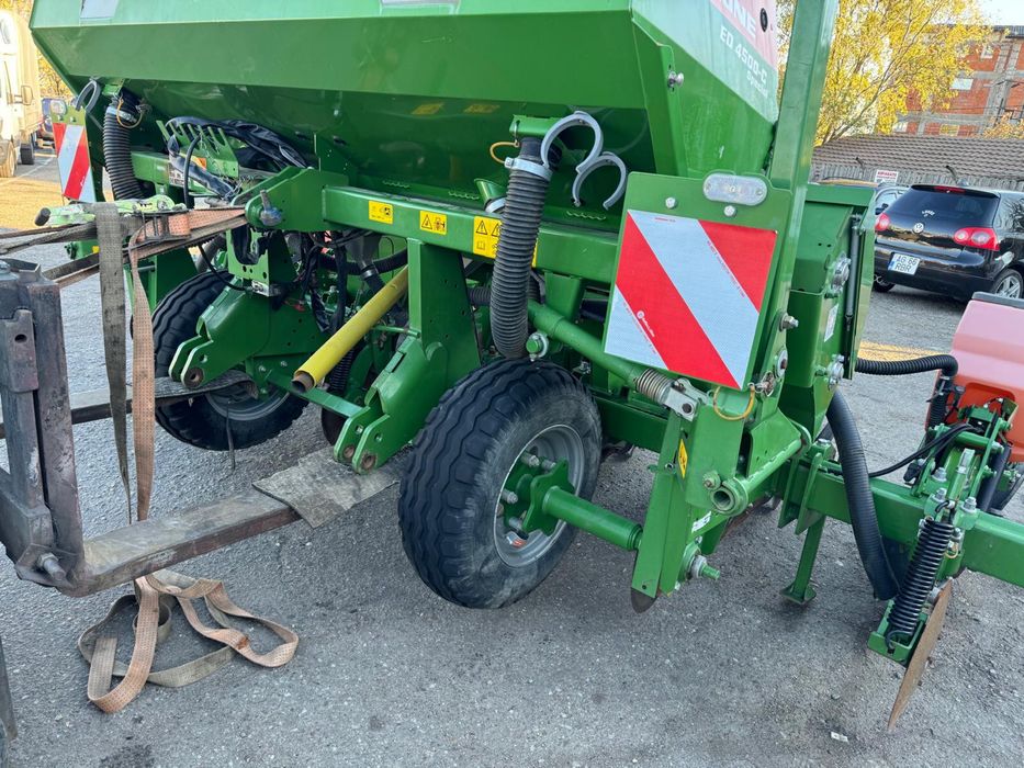 Semanatoare de porumb Amazone ED 4500 C