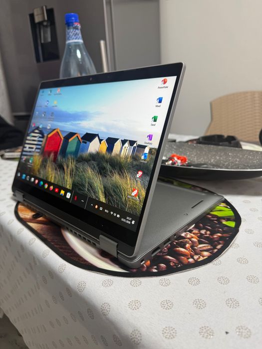 Laptop Dell generația 11