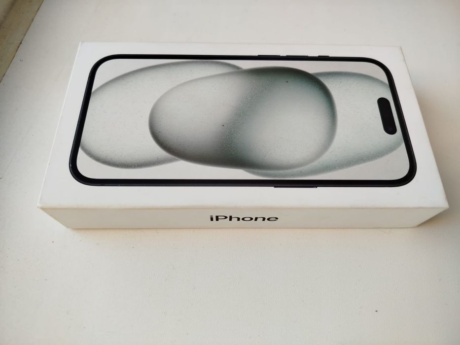 iPhone 15 256 ГБ с гарантией
