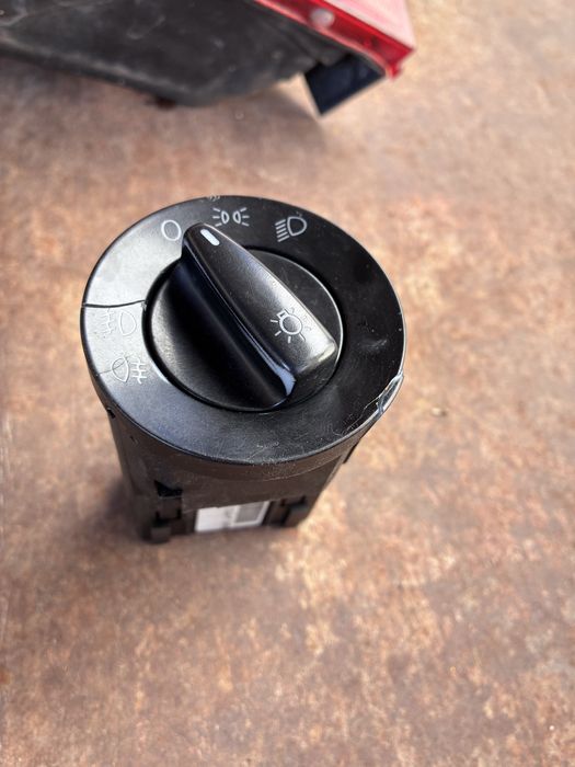 Volkswagen Golf IV (2000 г.) НА ЧАСТИ