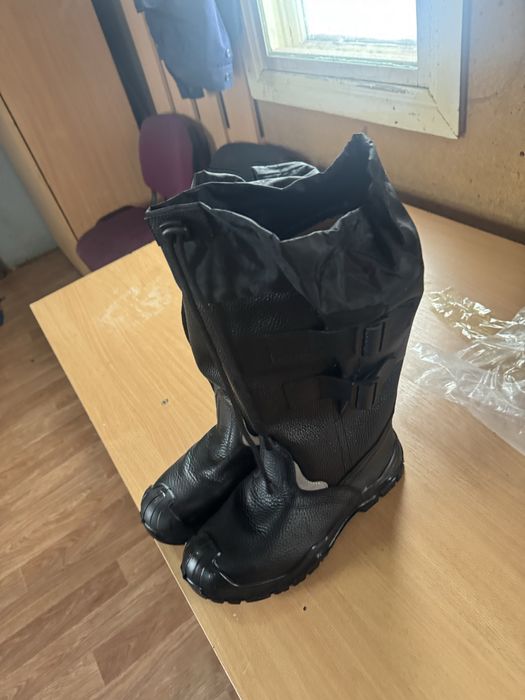 Продам сапоги теплые размер 42-42.5