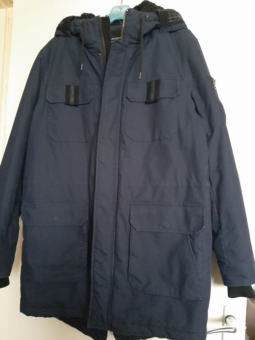 Geacă de iarnă  pt. Baieți C&A_mărime L_bleumarin