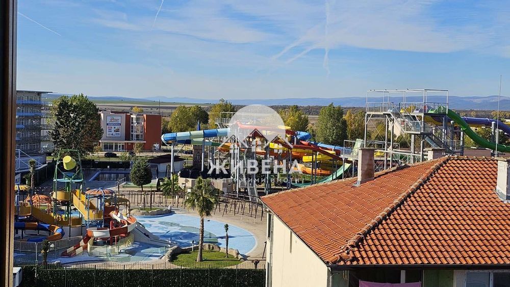 Продавам 3-стаен апартамент, к.к.Слънчев бряг, площ 77 кв.м