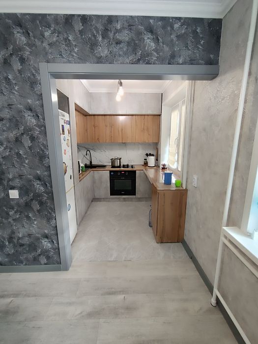 Продается 5-комн (3-5, 3 этаж)