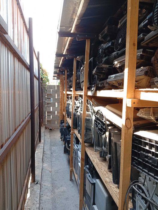 Продам мониторы 17-23 дюймовые