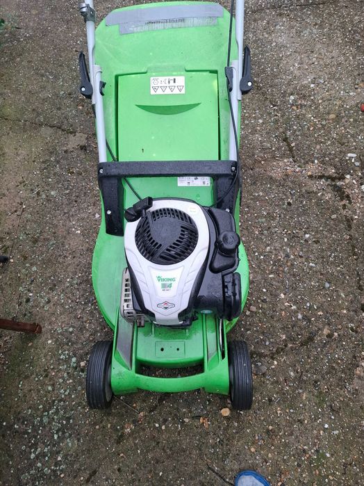 masina de tuns iarbă wiking
