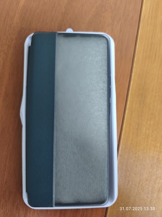 Продам чехол на телефон Xiaomi redmi note 14 Pro