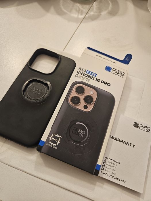 Husa QuadLock 16 Pro