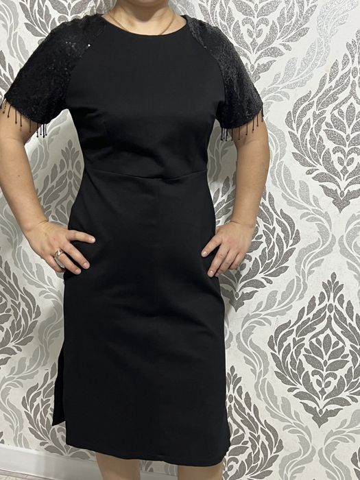 Платье вечернее