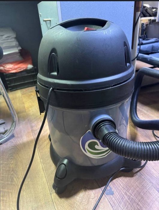 Профессиональный пылесос (Райымбека 239/2)