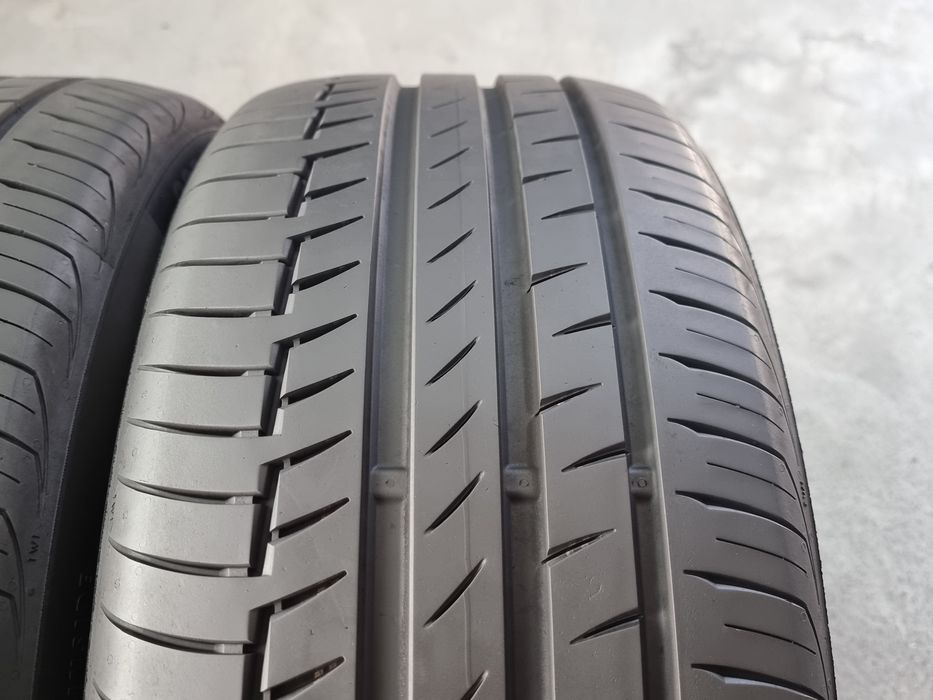 235/45/18 Continental 4Броя: 300€ 6.8мм