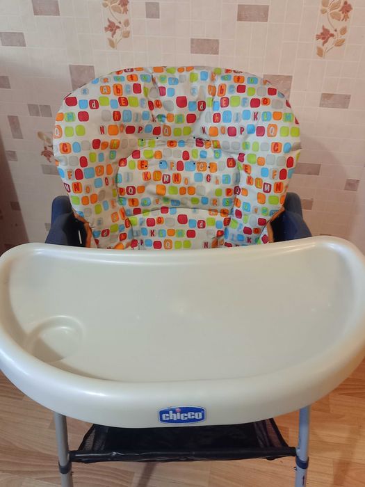 Стульчик для кормления Chicco трансформер