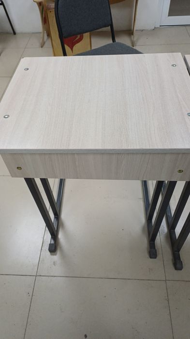 Продам одноместный парты без стуля