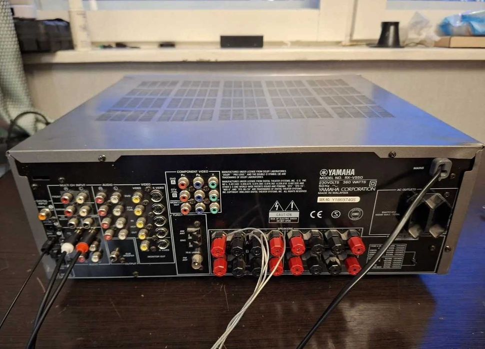Ресивер Yamaha RV-V550