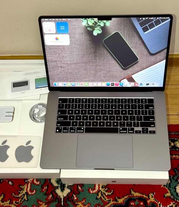 MacBook Air M2  (256gb)new 100%