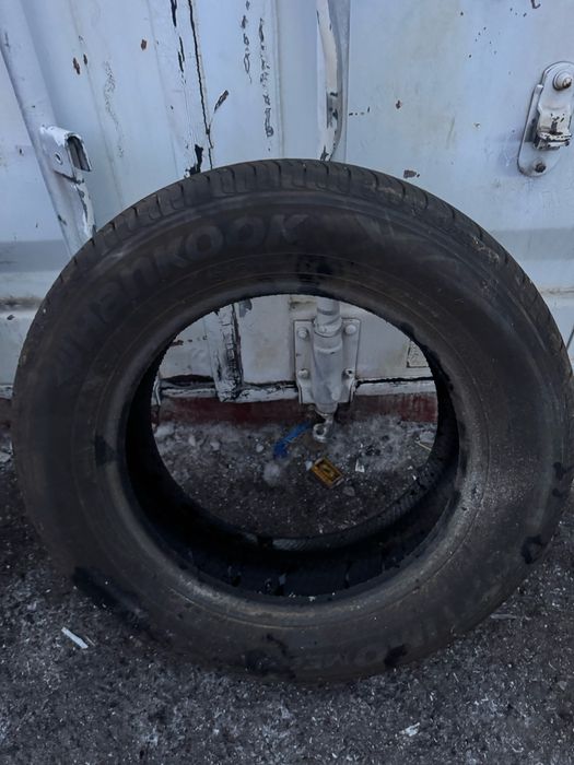 Продам резину 195/65/15