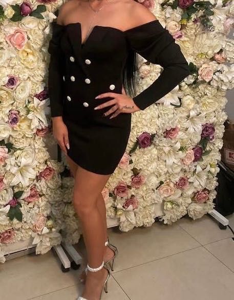 Haine elegante pentru evenimente