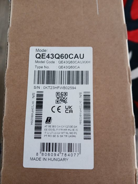 Продавам Самсунг QLED/Q60C 43 / 108 см ДОГОВАРЯНЕ!