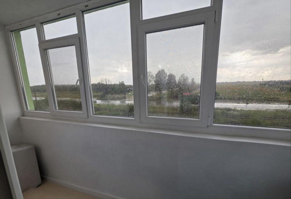 Direct Proprietar Vand apartament cu doua camere! Se vinde !!COMPLET MOBILAT!!