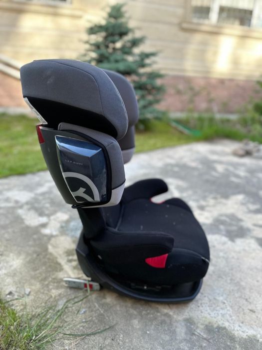 автокресло Cybex Solution M-Fix