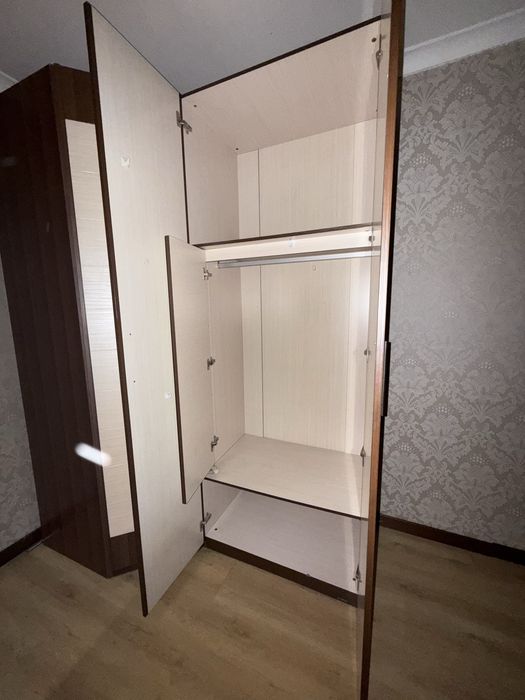 Продам вместительный шкаф