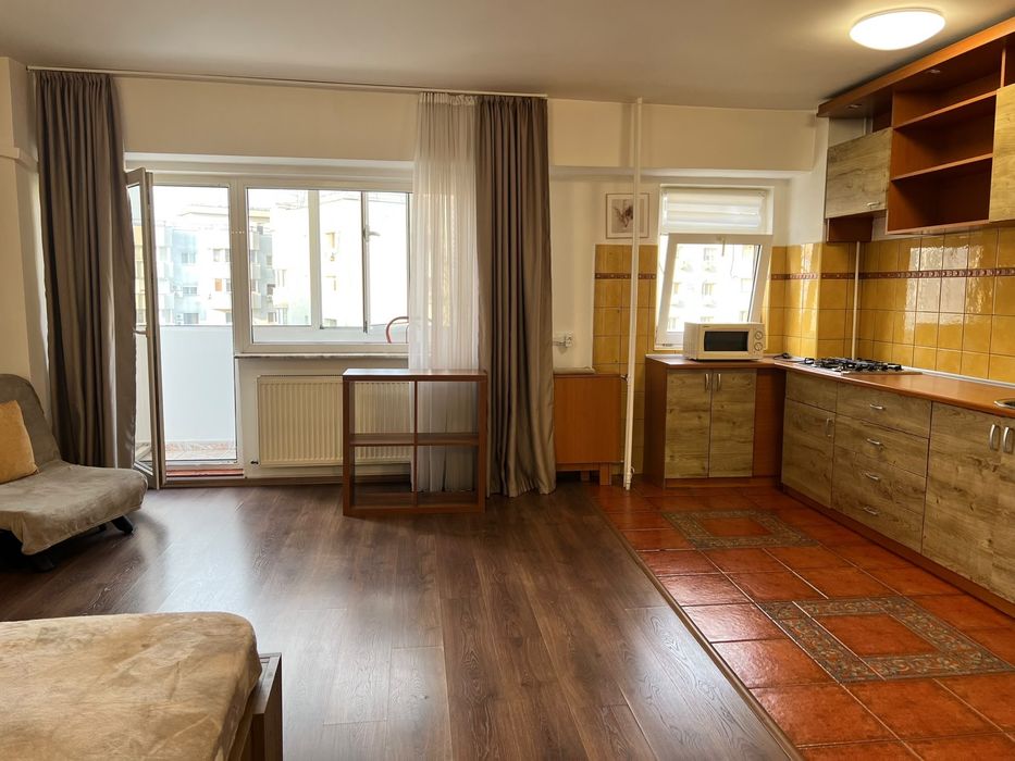 Inchiriez garsonieră - 42 mp | București Mall – Vitan | Etaj 7/8