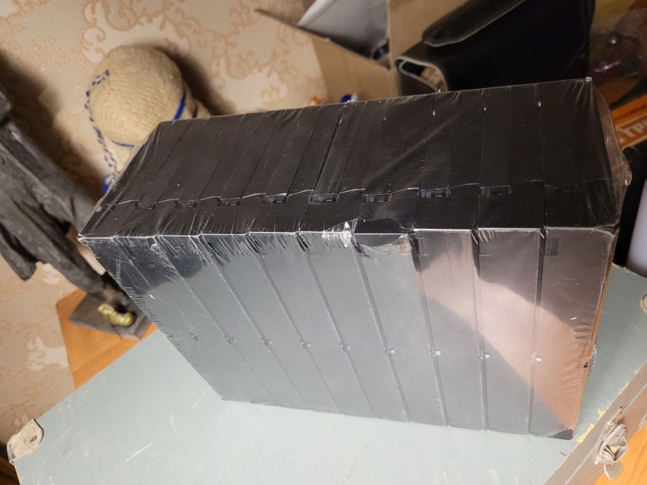Продам видеокассеты новые VHS., VHS-C, mini DV.