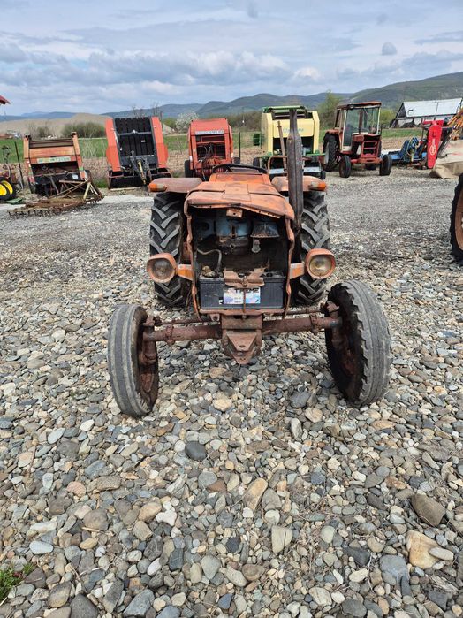 Tractor Fiat 450
