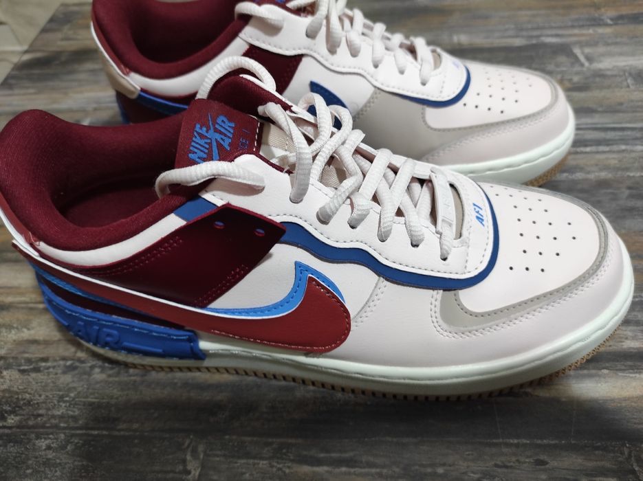 Adidași Nike Nr 40,5