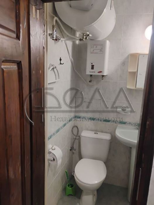 Продава се Двустаен апартамент в София, Редута - 65 кв.м за 2770 €/кв.м - Снимка #11