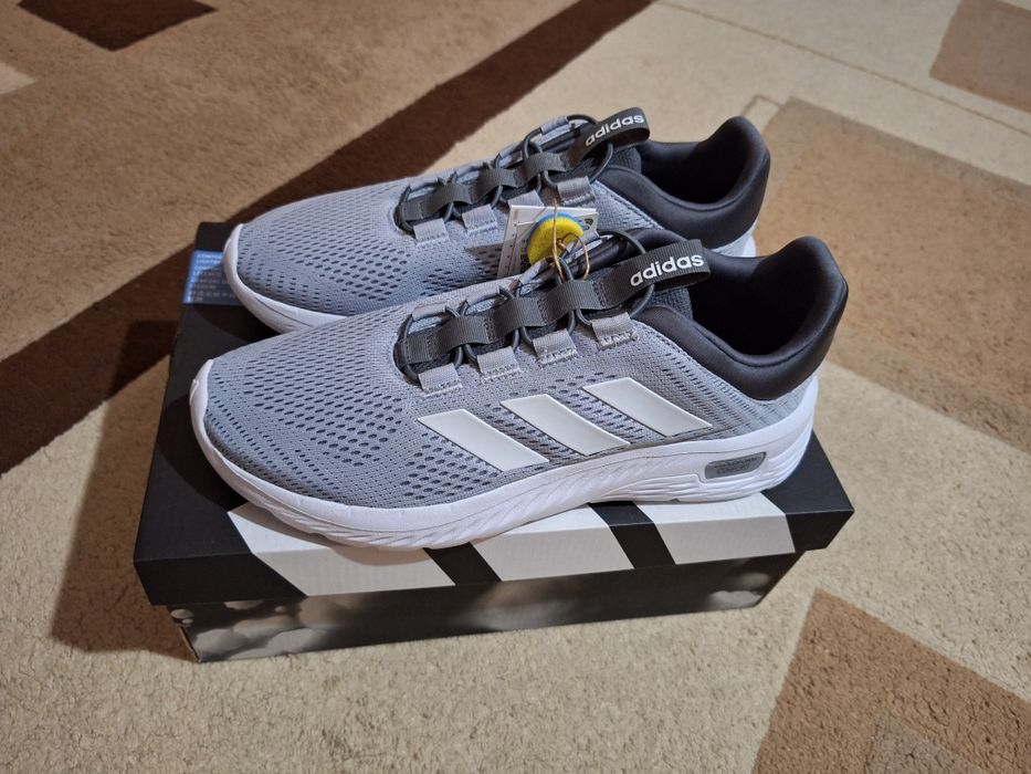 Промо!!!Нови  оригинални маратонки Adidas