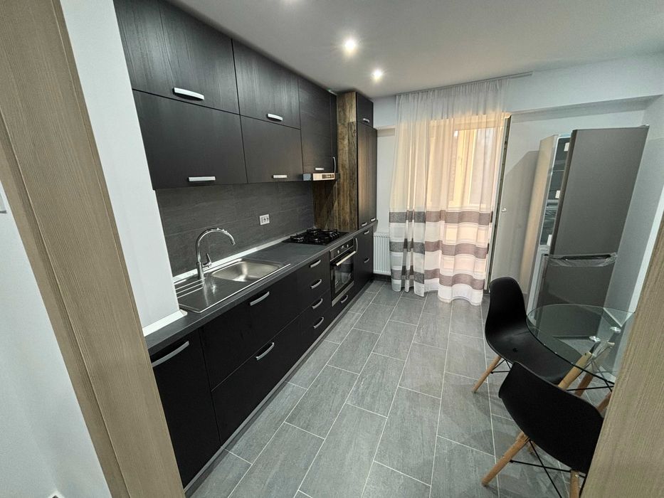 inchiriere apartament Calea Calarasilor-Restaurant la Mama