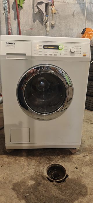 Miele w 5825 НОВА кръстачка